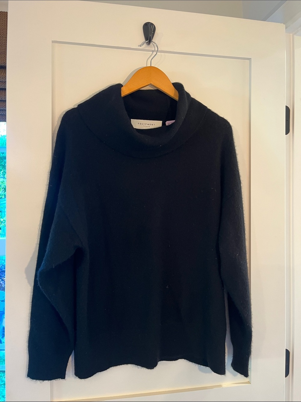 Equipment Black Funnel Neck 100% Cashmere Sweater